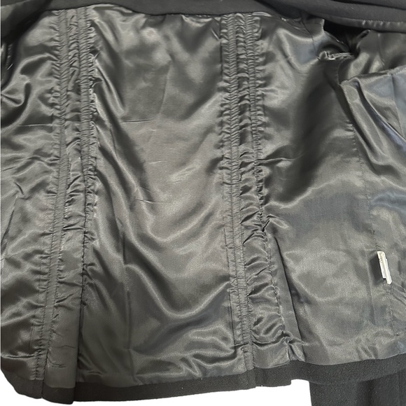 Proenza Schouler black jacket in size 4. Zippered back detail. Gorgeous buttons - Picture 8 of 14